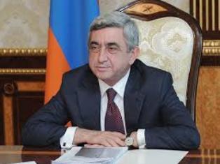 Սերժ Սարգսյանը պարգեւատրել է տարածքային կառավարման նախարարության աշխատակիցների