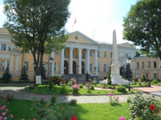 Armenia’s consul in Volgograd visits Armenian women injured in deadly blast