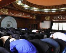 Жертвами давки в китайской мечети стали 14 человек