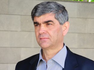 Партия «Национальное возрождение» сомневается в объективности следствия по делу