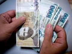 В Армении на одну зарплату стало жить труднее