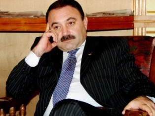 Հայաստանից հեռացած ՀԱԿ նախկին անդամ Աշոտ Զաքարյանը վերադարձել է