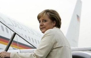 25-летнего турка застали в кровати канцлера Германии Ангелы Меркель