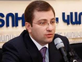 Министр финансов Армении представил нового исполняющего обязанности начальника Ц