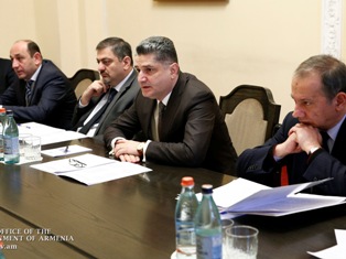 В правительстве Армении обсудили возможность снижения налога на малый и средний