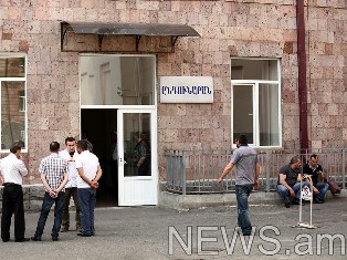 «Վերնիսաժ»-ի կրակոցներից տուժած երկու քաղաքացիներին արդեն տեղափոխել են հիվանդասե