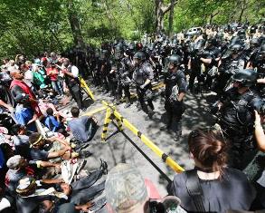 ԱՄՆ-ում ձերբակալվել են McDonald's-ի 100 աշխատակիցներ