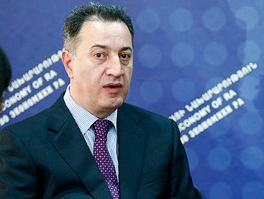 Minister: Armenia should open trading houses in US and Iran