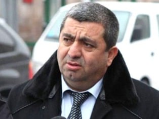 «Շմայսը» դահլիճից դուրս գալիս ընկավ. ՀՀԿ-ական մի քանի պատգամավորներ ալկոհոլի ազդ