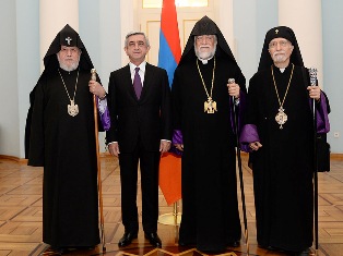 Serzh Sargsyan received three Armenian patriarchs (PHOTO)