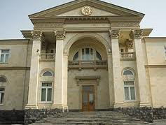 2013-ին Սերժ Սարգսյանն ընդունել է 2 նախագահների եւ 14 ԱԳ նախարարների
