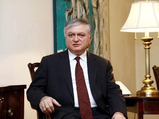 Эдвард Налбандян встретился с Католикосом-Патриархом Армянcкой Католической церк