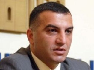 Արտեմ Ասատրյան. Պետծառայողների կողմից չօգտագործված սոցփաթեթները շարունակում են ն