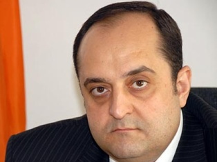 Հայաստանի արդարադատության նախարարը Անաստաս Միկոյանի պատմական կերպարի քննադատման