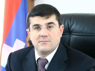 Премьер-министр Карабаха заявил о планах производства в НКР сотовых телефонов