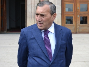 Լիսկան այսօր առավոտյան ցուցումներ է տվել  հանձնաժողովների նախագահներին