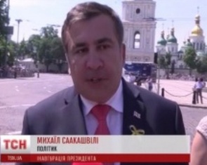Саакашвили посоветовал Порошенко не прекращать АТО на востоке страны