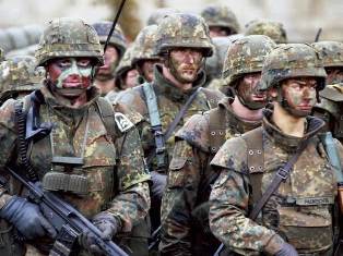 В странах Балтии начались военные учения НАТО