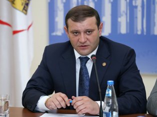 Հանձնարարվել է խիստ հսկողություն սահմանել «Մեկ պատուհանով» ստացվող գրությունների