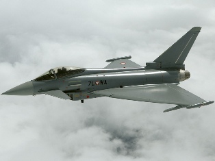 В результате падения истребителя Eurofighter в Испании погиб пилот
