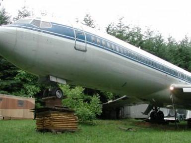 Թոշակառուն 10 տարվա ընթացքում անտառում Boeing 727-ից տուն է սարքել