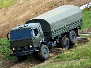 Военных водителей российской базы в Армении обучат управлению новыми «Мустангами