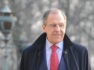 Лавров: Выход из кризиса должны находить сами украинцы