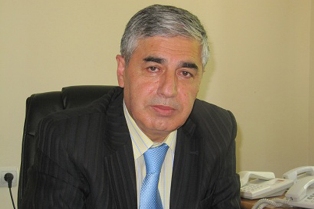 «Ժողովուրդ». Գալուստ Սահակյանի նոր խորհրդականին ժամանակին աշխատանքից հեռացրել է