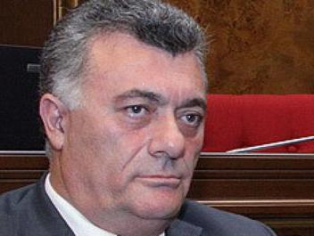 Оппозиционер – о заявлении Назарбаева: Власти Армении должны избавиться от полит