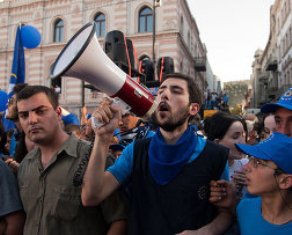 Кандидат от «Грузинской мечты» лидирует на выборах мэра Тбилиси