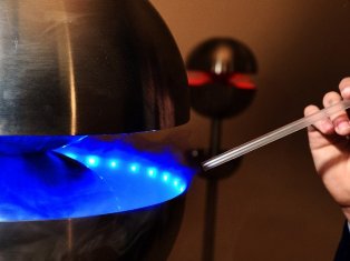 Американские дизайнеры изобрели съедобный туман
