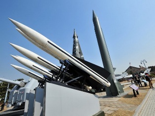 СМИ: Северокорейские ракеты могут пробить ПРО Южной Кореи