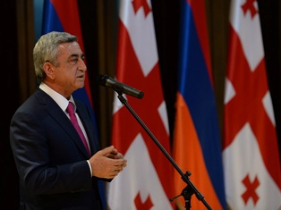 Серж Саргсян: Армения выступает за открытие железной дороги через Абхазию