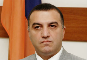 Արտեմ Ասատրյանը՝ դաշնակցական նախկին սոցապ նախարարին. Կուտակային կենսաթոշակը շարո