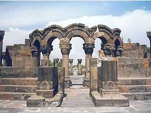 Armenian PM says holding party near Zvartnots cathedral is unacceptable