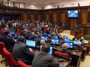 Парламент Армении принял закон о льготах для малого бизнеса