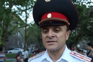 Հարգելիս, դուք ուզում եք ձեզ վրա ուշադրություն գրավել. Օսիպյանն Աֆրիկյանների տան