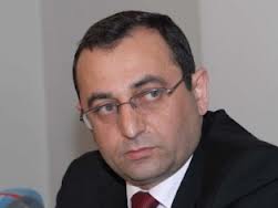 «168 ժամ». Նախքան ՍԴ դիմելը կդիմեն Գալուստ Գրիգորիչին