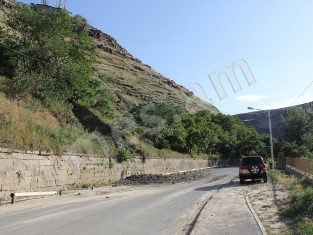 Դավիթաշենի կամրջի տակ տեղի է ունեցել փլվածք. Ճանապարհը դարձել է միակողմանի (ֆոտո