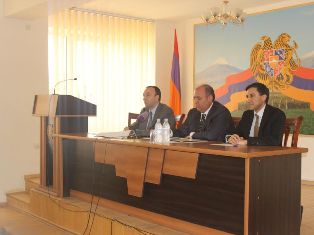 Public debates on constitutional reforms continue in Armenia's regions