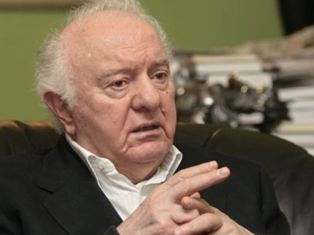 Former Georgian president Eduard Shevarnadze dies