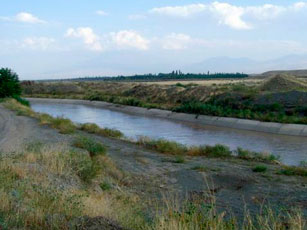 Պետպաշտոնյա. 2014թ. Արաքսի ջրերը մի քանի անգամ կրճատվել են՝ այստեղից էլ ոռոգման