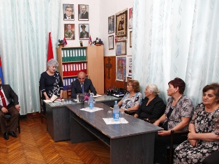 Արցախի նախագահը ծանոթացել է ազատամարտիկների հարազատների խնդիրներին