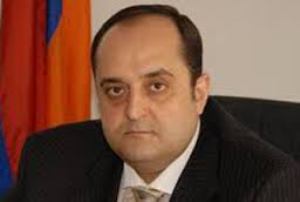 «Չորրորդ իշխանություն». Նախարարի կարոտը