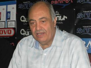 Azerbaijan to direct Russian weapons against Russia – Armenian writer