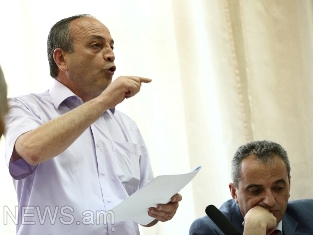 Վարդան Պետրոսյանի պաշտպանը անբարո բան է առաջարկել. Հակոբյանների փաստաբան