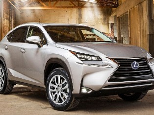 Lexus создает самый маленький кроссовер