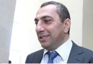 «Հայկական ժամանակ». Սամվել Ալեքսանյանը ստվերից դո՞ւրս է եկել
