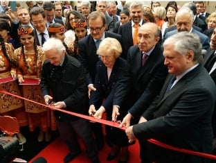 В Лионе открылось генконсульство Армении