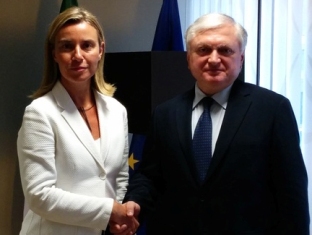 Armenia and Italy FMs discuss EU relations